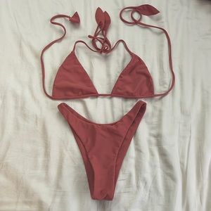 Benoa Swim Aussie Print (Mariko Top and Chuns Bottoms)
